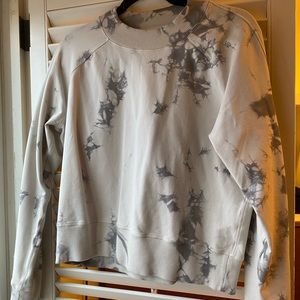 Lululemon tie dye crew neck